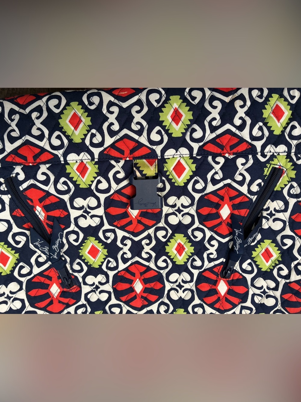Vera Bradley Sun Valley Messenger Bag - Picture 3 of 14